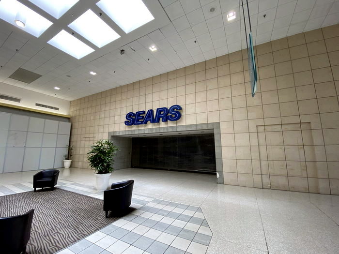 Fashion Square Mall - June 15 2022 Photo (newer photo)